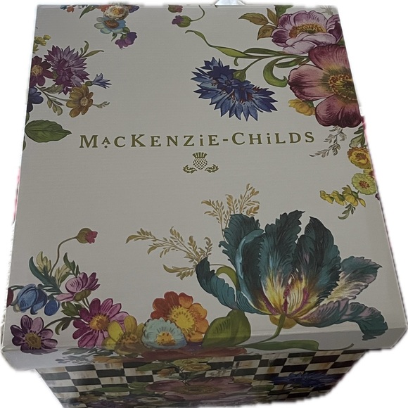 New MacKenzie-Childs Gift Box - Picture 4 of 6